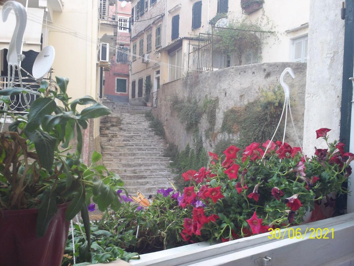 Appartement Eftihia Di Corfu à Corfu  Extérieur photo
