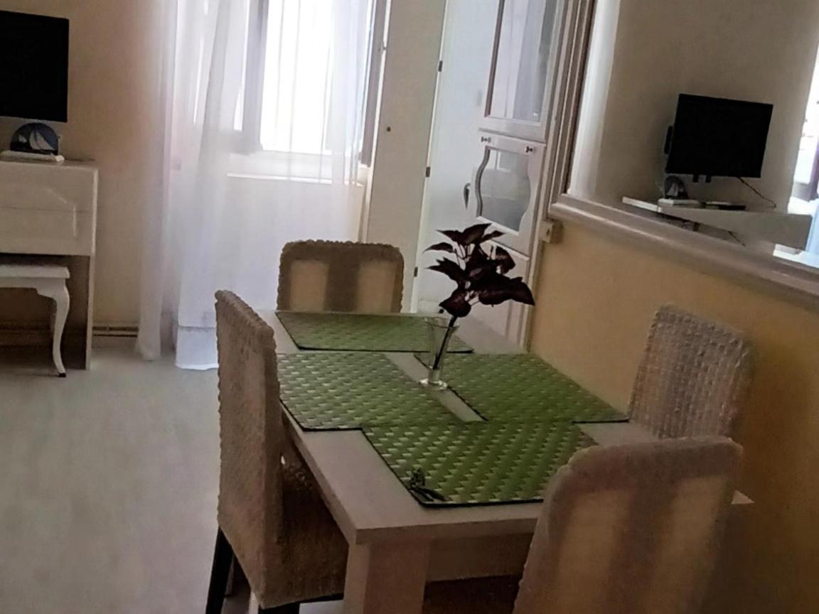 Appartement Eftihia Di Corfu à Corfu  Extérieur photo