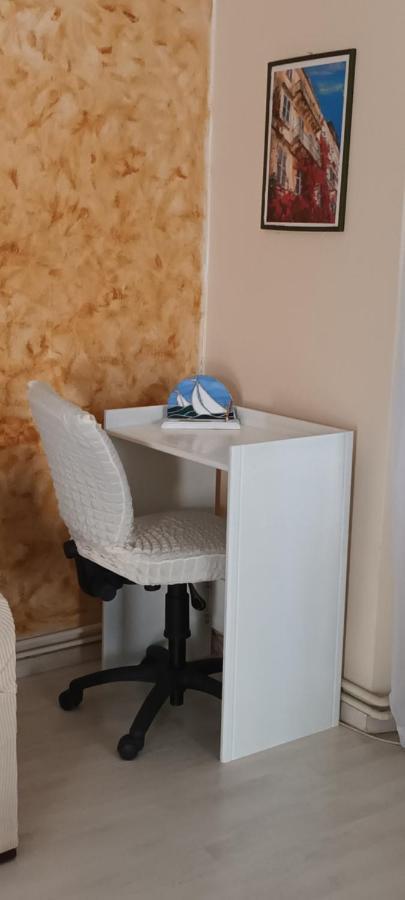 Appartement Eftihia Di Corfu à Corfu  Extérieur photo