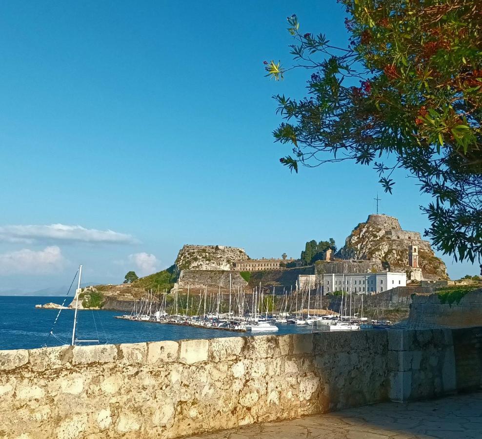 Appartement Eftihia Di Corfu à Corfu  Extérieur photo
